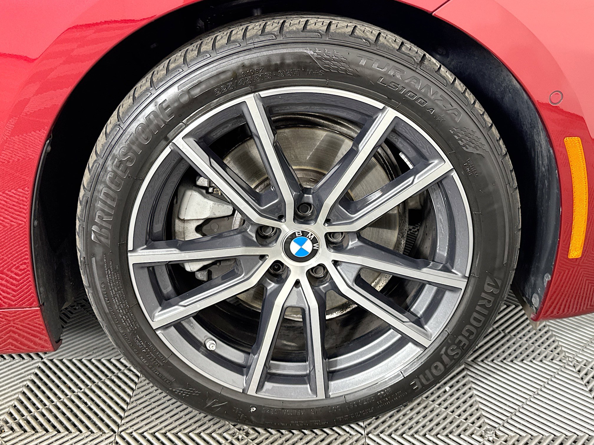 Used 2025 BMW 230i Coupe w/ Premium Package image 27