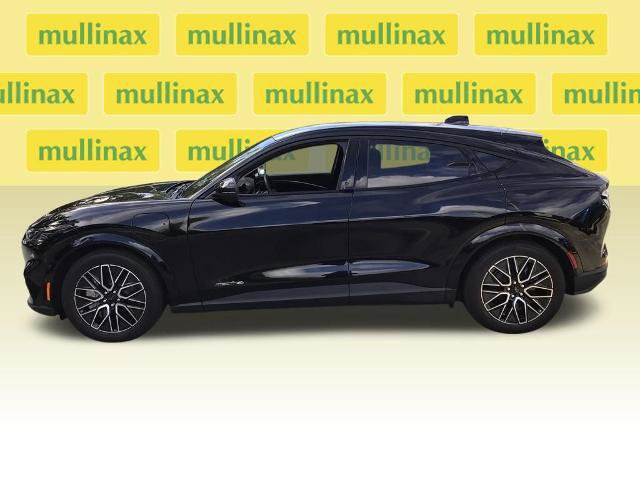 Certified 2025 Ford Mustang Mach-E Premium AWD/4WD image 11