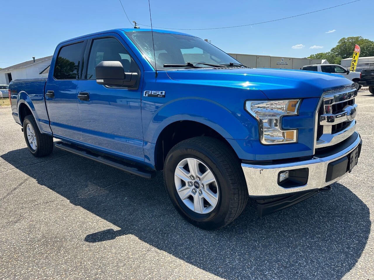 Used 2016 Ford F150 XLT w/ Equipment Group 301A Mid AWD/4WD image 9