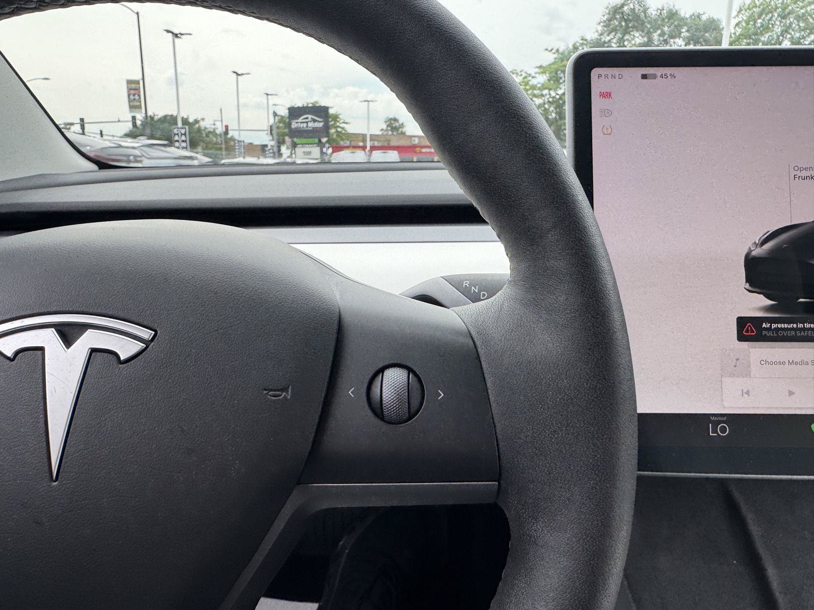 Used 2023 Tesla Model 3 Standard Range RWD image 26