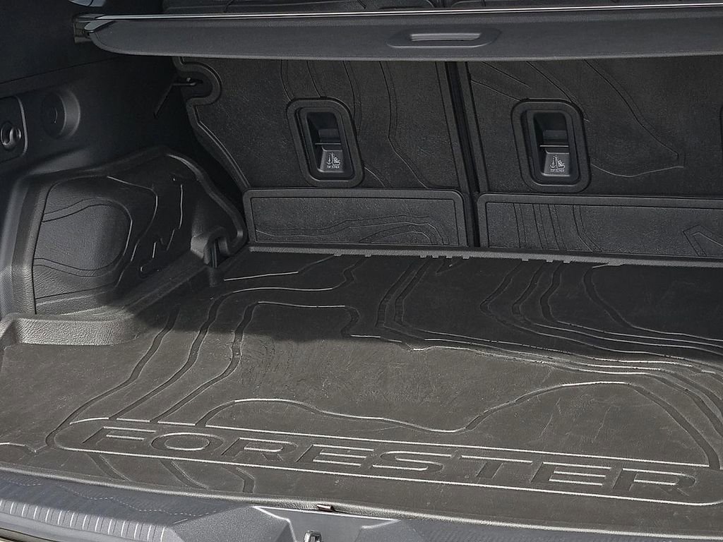 Certified 2025 Subaru Forester Touring image 9