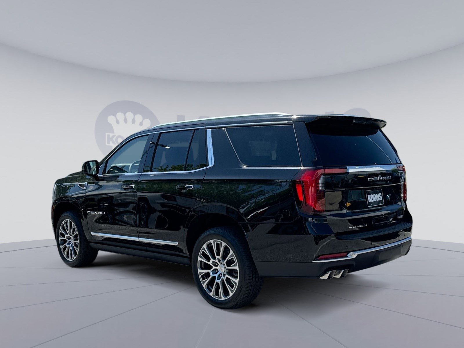 New 2026 GMC Yukon Denali w/ Denali Reserve Package AWD/4WD image 4