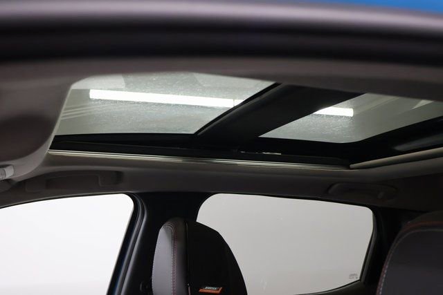 New 2025 Nissan Kicks SR w/ SR Premium Package image 10