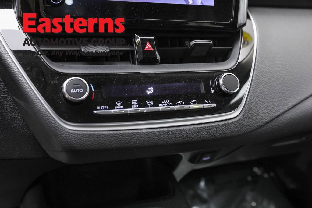 Used 2023 Toyota Corolla LE image 19