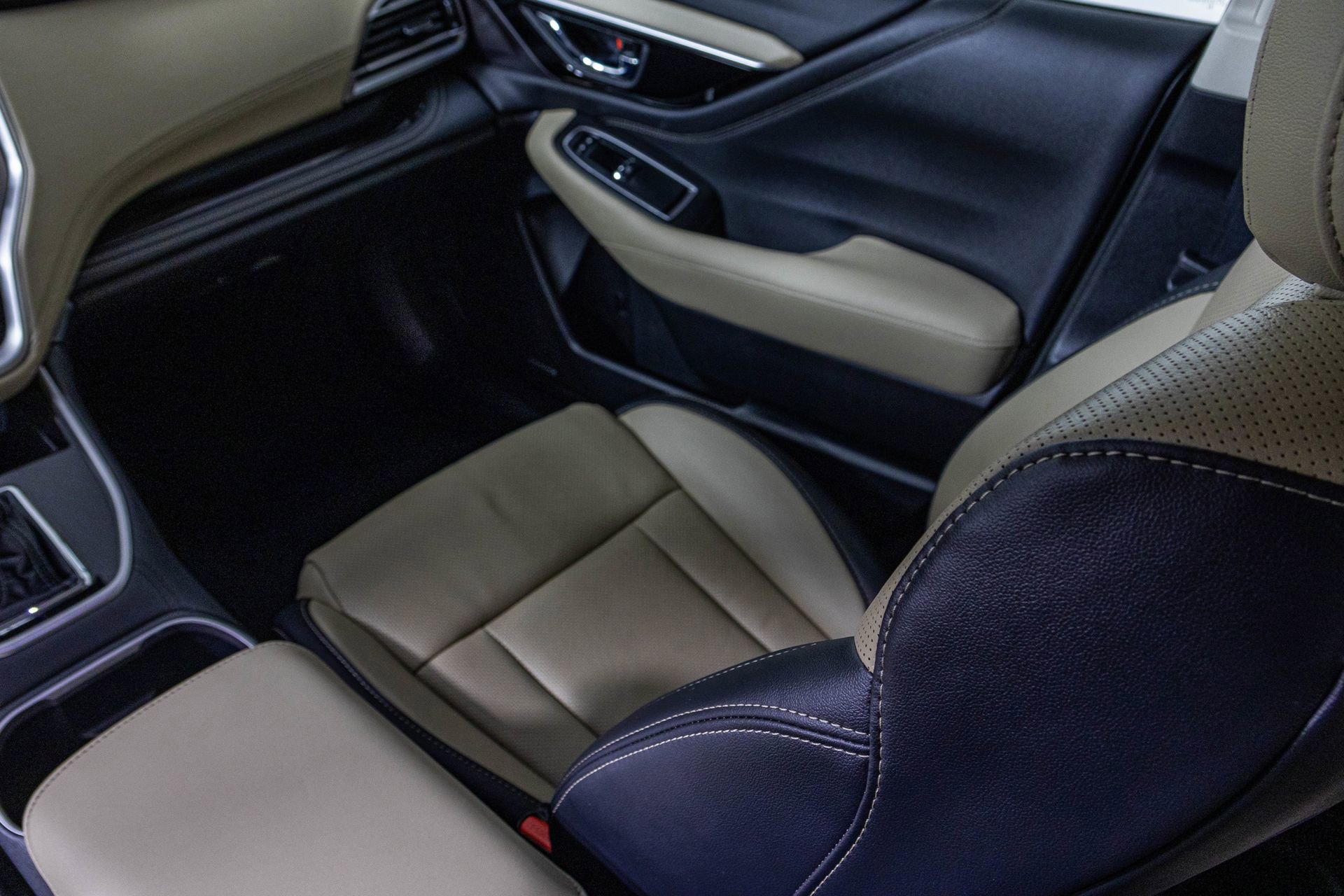 Used 2025 Subaru Outback Limited w/ Popular Package #2 image 30