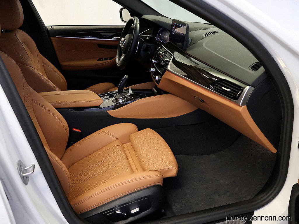 Certified 2023 BMW 530i xDrive w/ M Sport Package image 33