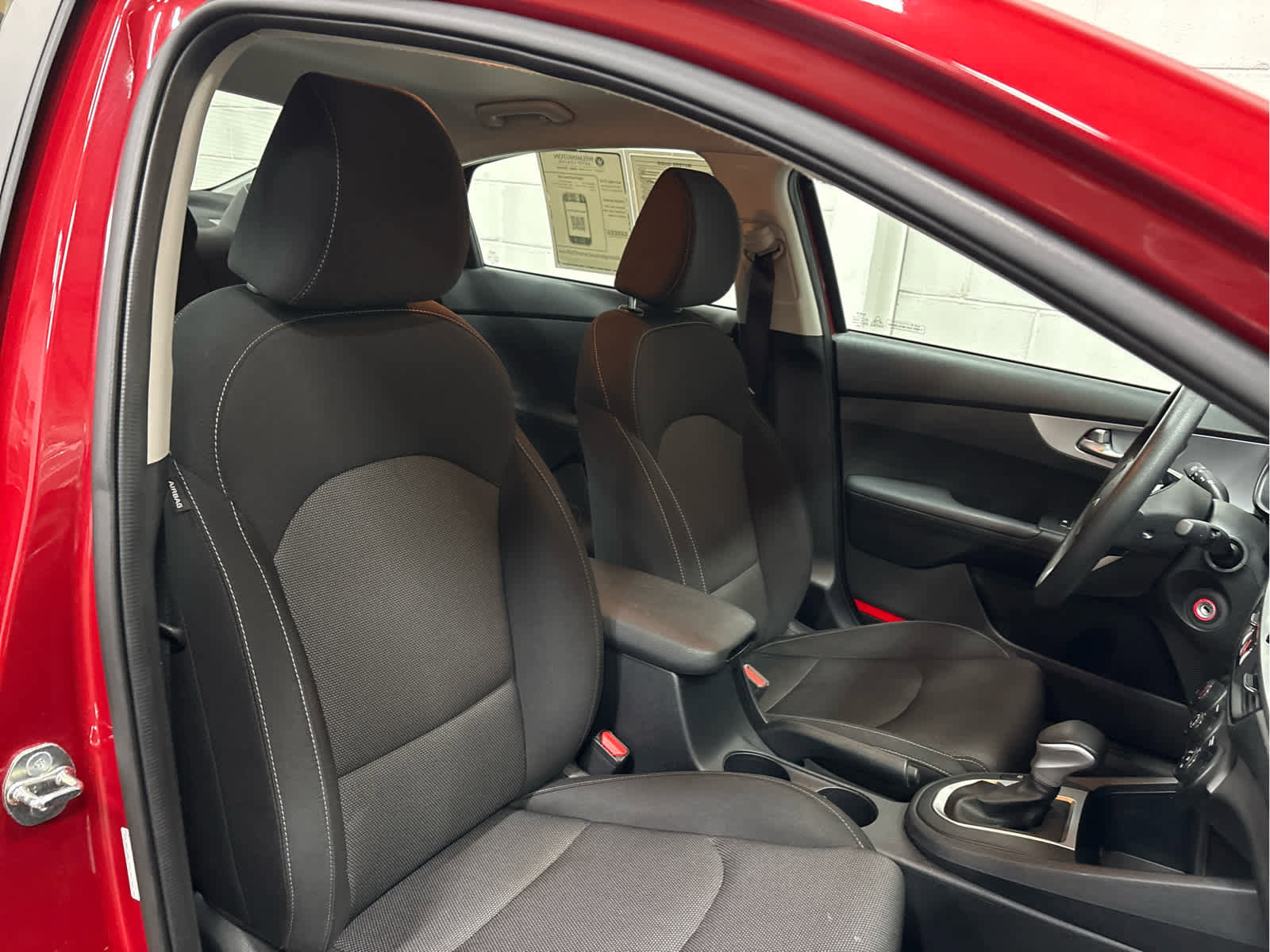 Used 2024 Kia Forte LXS image 36