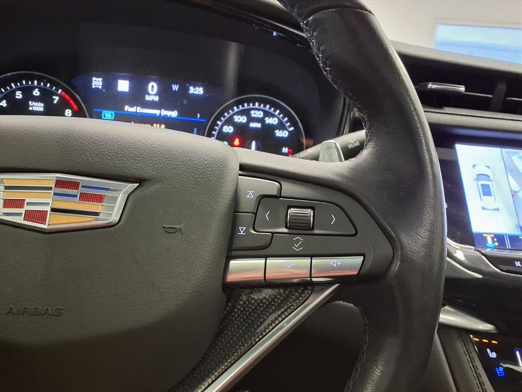 Certified 2024 Cadillac XT6 Sport w/ Technology Package image 28