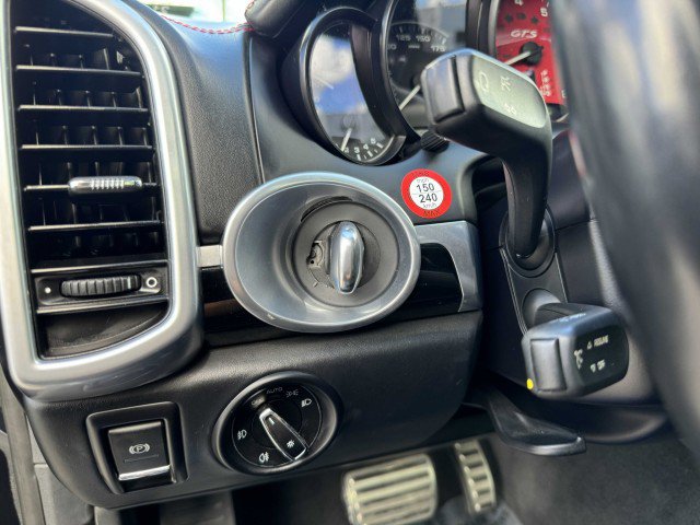 Used 2017 Porsche Cayenne GTS image 21