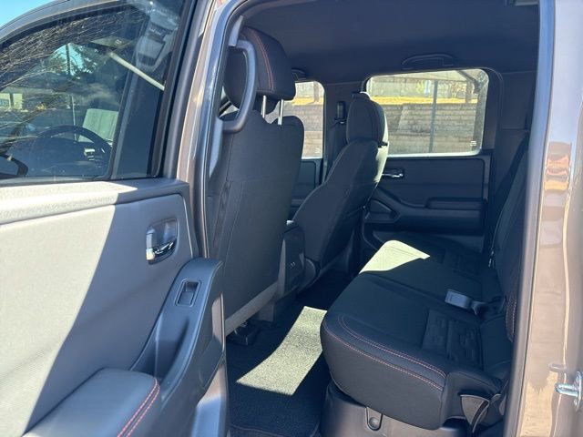 Used 2024 Nissan Frontier PRO-4X w/ Off-Road Protection Package AWD/4WD image 23