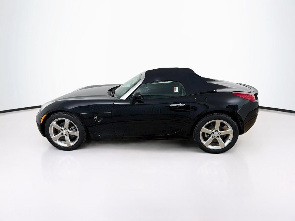Used 2007 Pontiac Solstice Convertible w/ Preferred Package RWD image 8