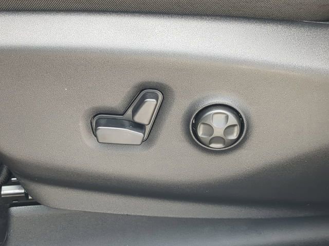 New 2027 Chrysler Pacifica Select FWD image 24