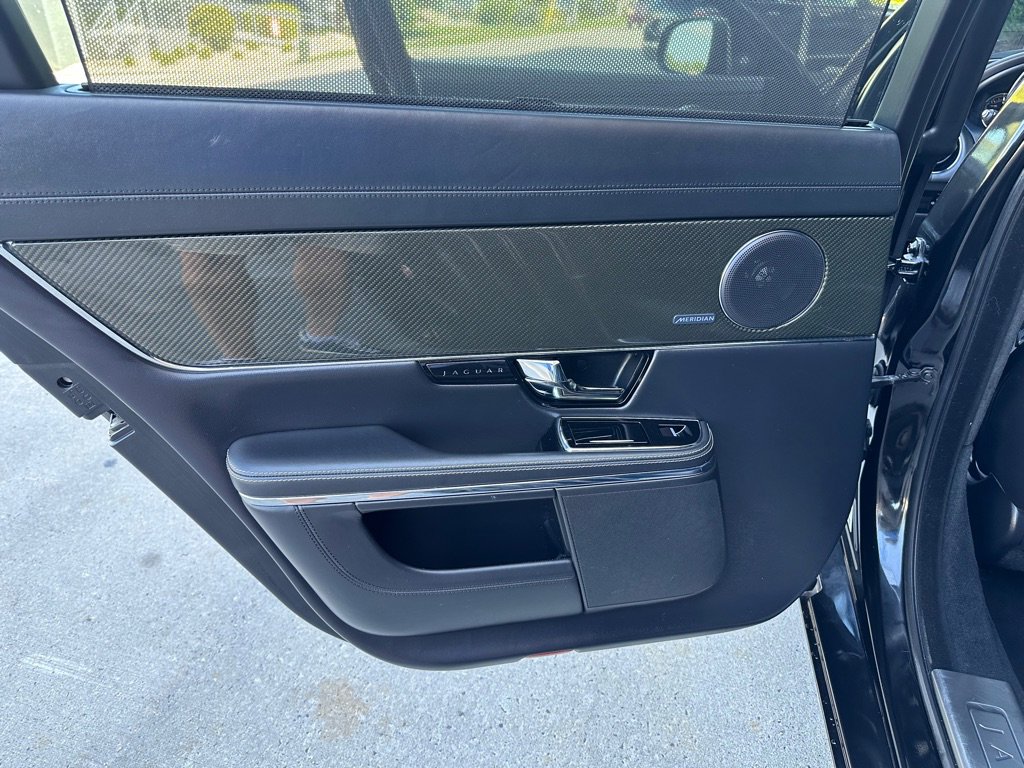 Used 2013 Jaguar XJ L Portfolio image 20