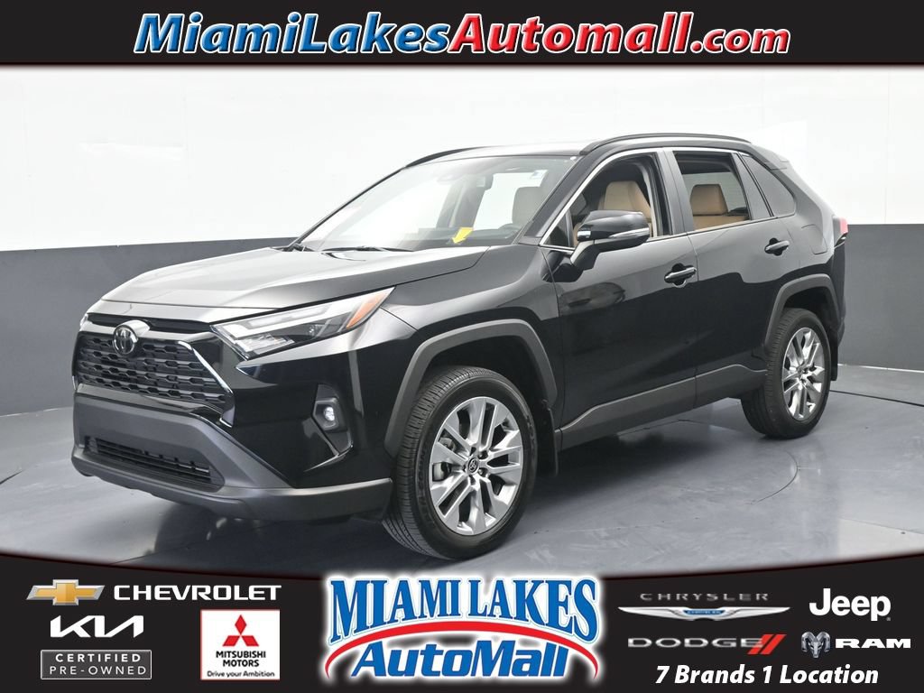 Used 2025 Toyota RAV4 XLE Premium FWD image 1