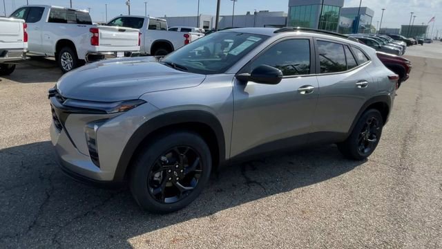 New 2026 Chevrolet Trax LT w/ Driver Confidence Package FWD image 6