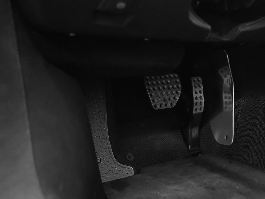 Certified 2019 Ferrari 488 Pista Coupe RWD image 54