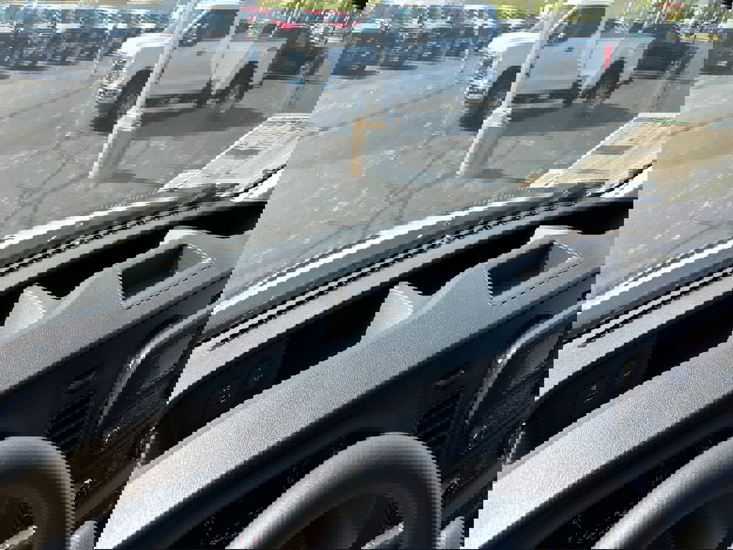 New 2025 Ford Transit 150 Low Roof image 22