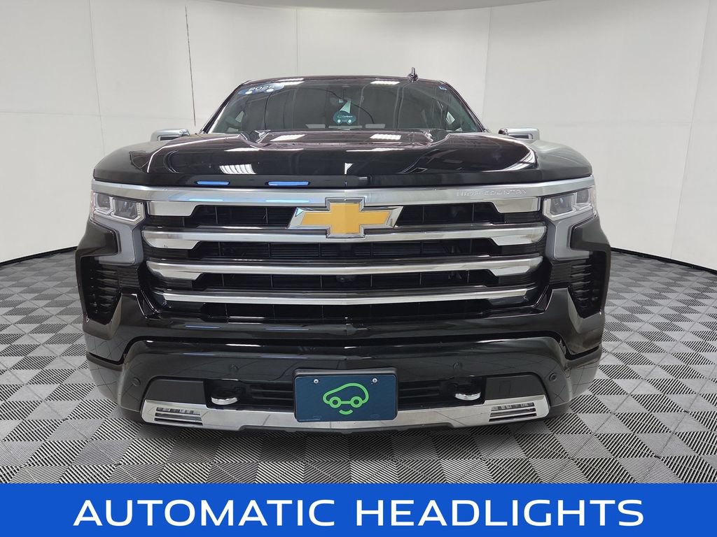 Certified 2025 Chevrolet Silverado 1500 High Country w/ High Country Premium Package AWD/4WD image 7