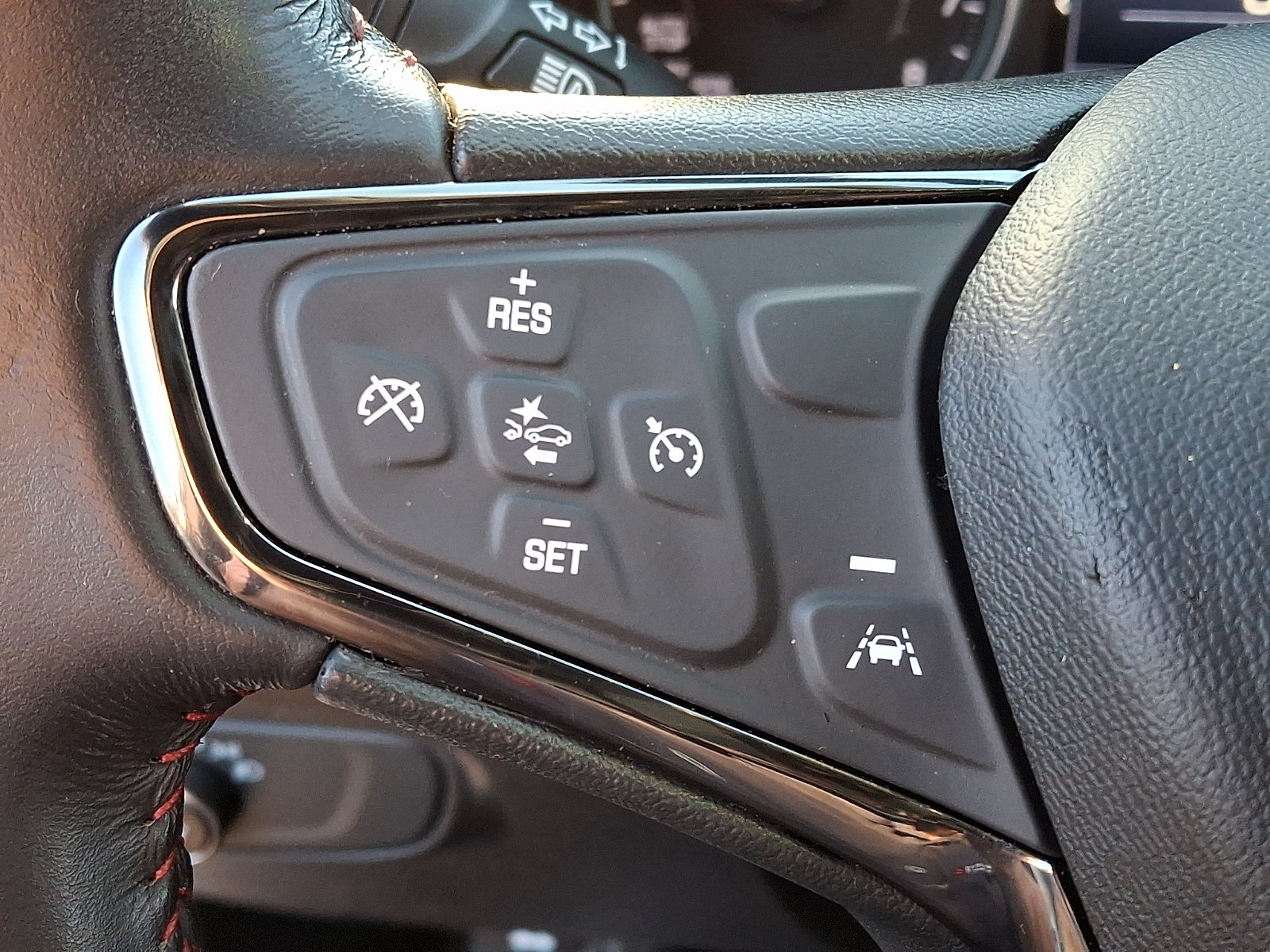 Certified 2022 Chevrolet Equinox RS AWD/4WD image 21