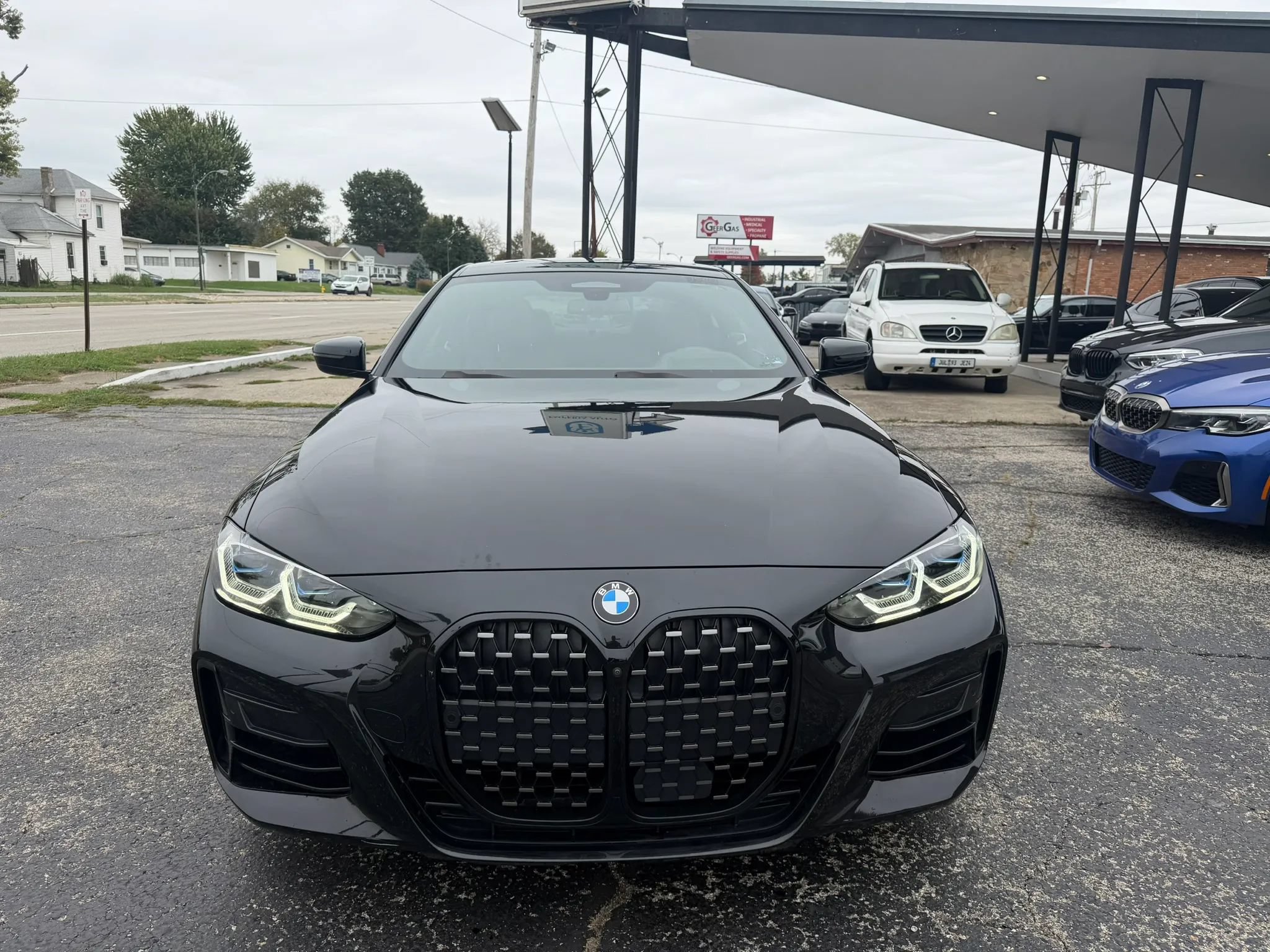 Used 2021 BMW 440i xDrive Coupe w/ Executive Package AWD/4WD image 2