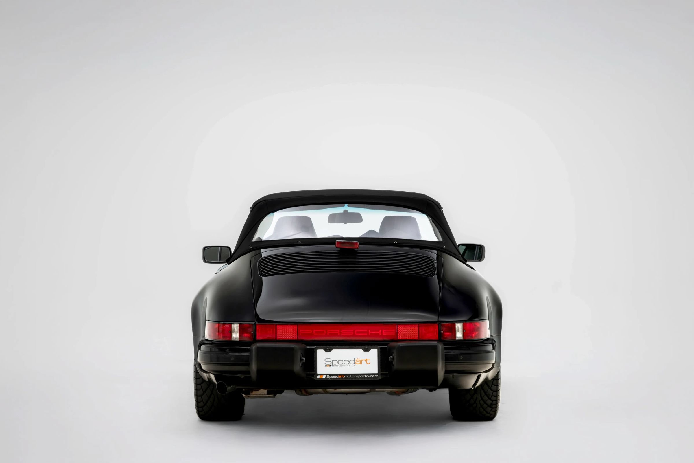 Used 1987 Porsche 911 Carrera RWD image 7