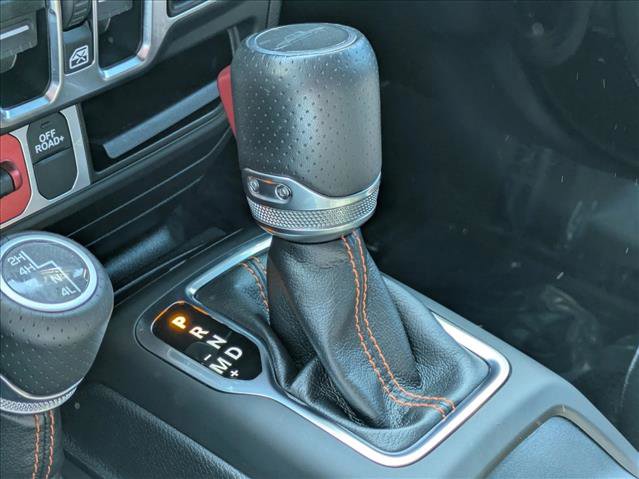 Used 2022 Jeep Gladiator Mojave w/ LED Lighting Group AWD/4WD image 13