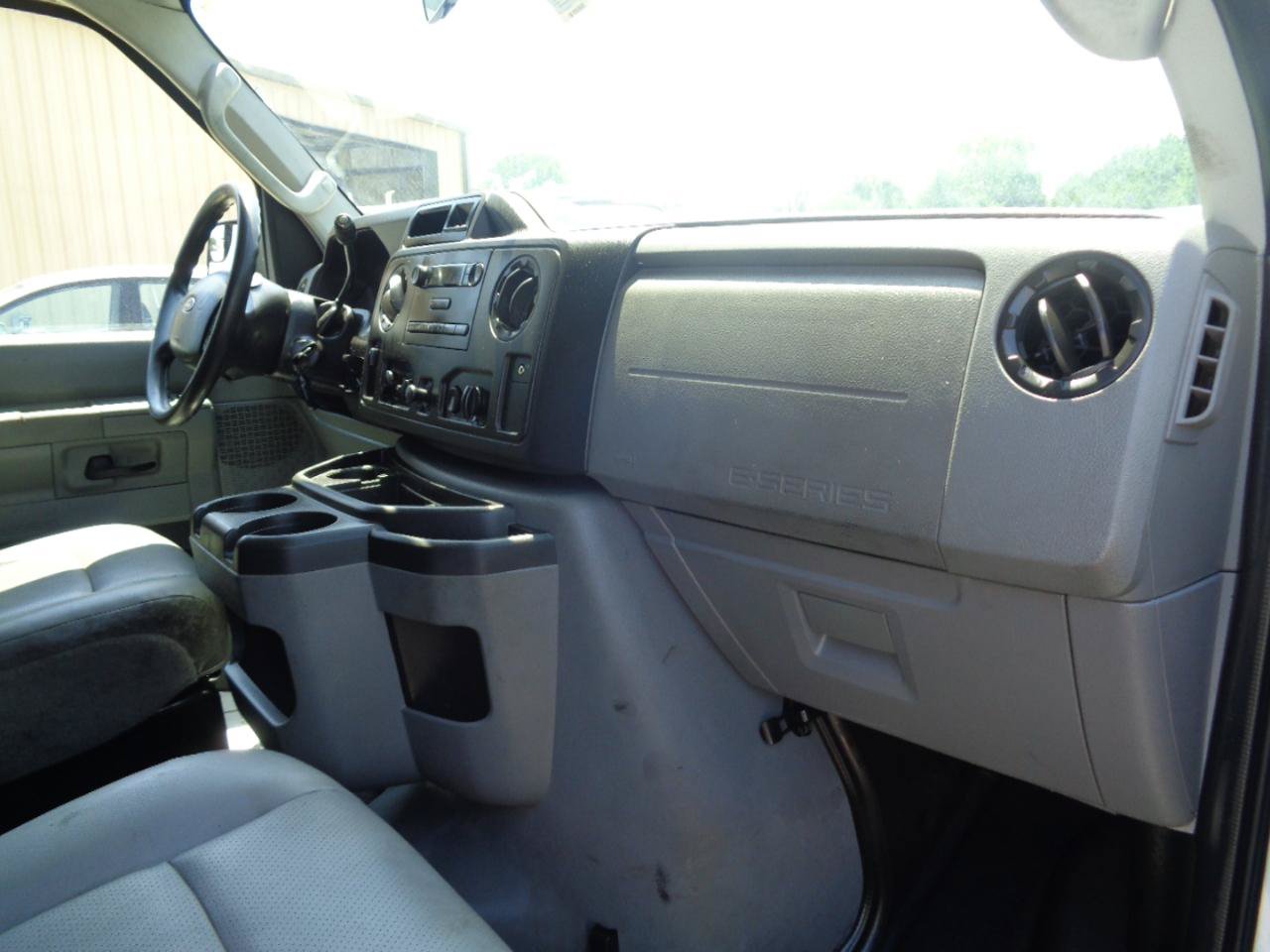 Used 2012 Ford E-250 and Econoline 250 w/ PWR Group RWD image 19