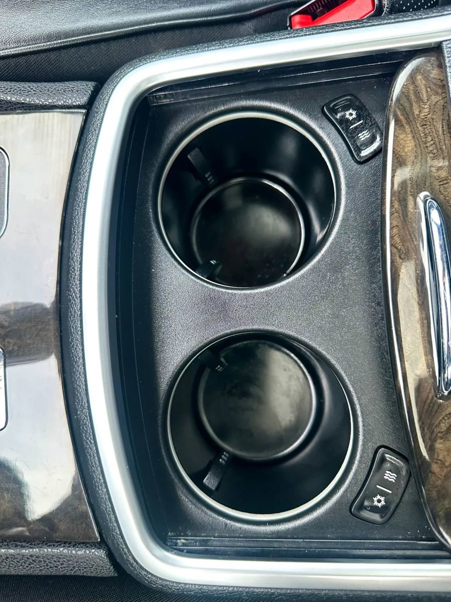 Used 2013 Chrysler 300 C w/ Harman Kardon Audio Group RWD image 26
