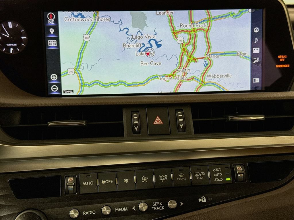 Used 2019 Lexus ES 350 Ultra Luxury w/ Accessory Package 2 FWD image 13