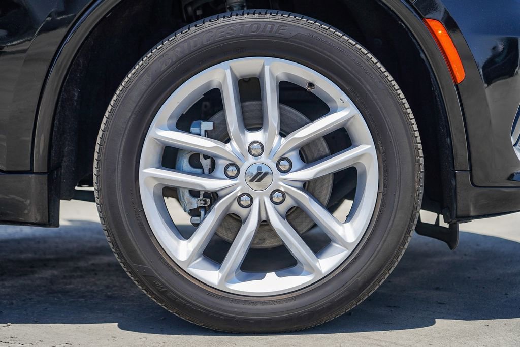 Used 2023 Dodge Durango GT image 10