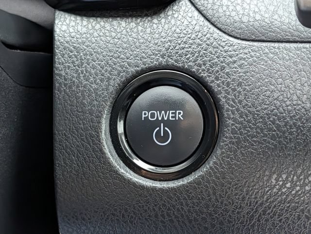 Used 2025 Toyota Camry LE FWD image 18
