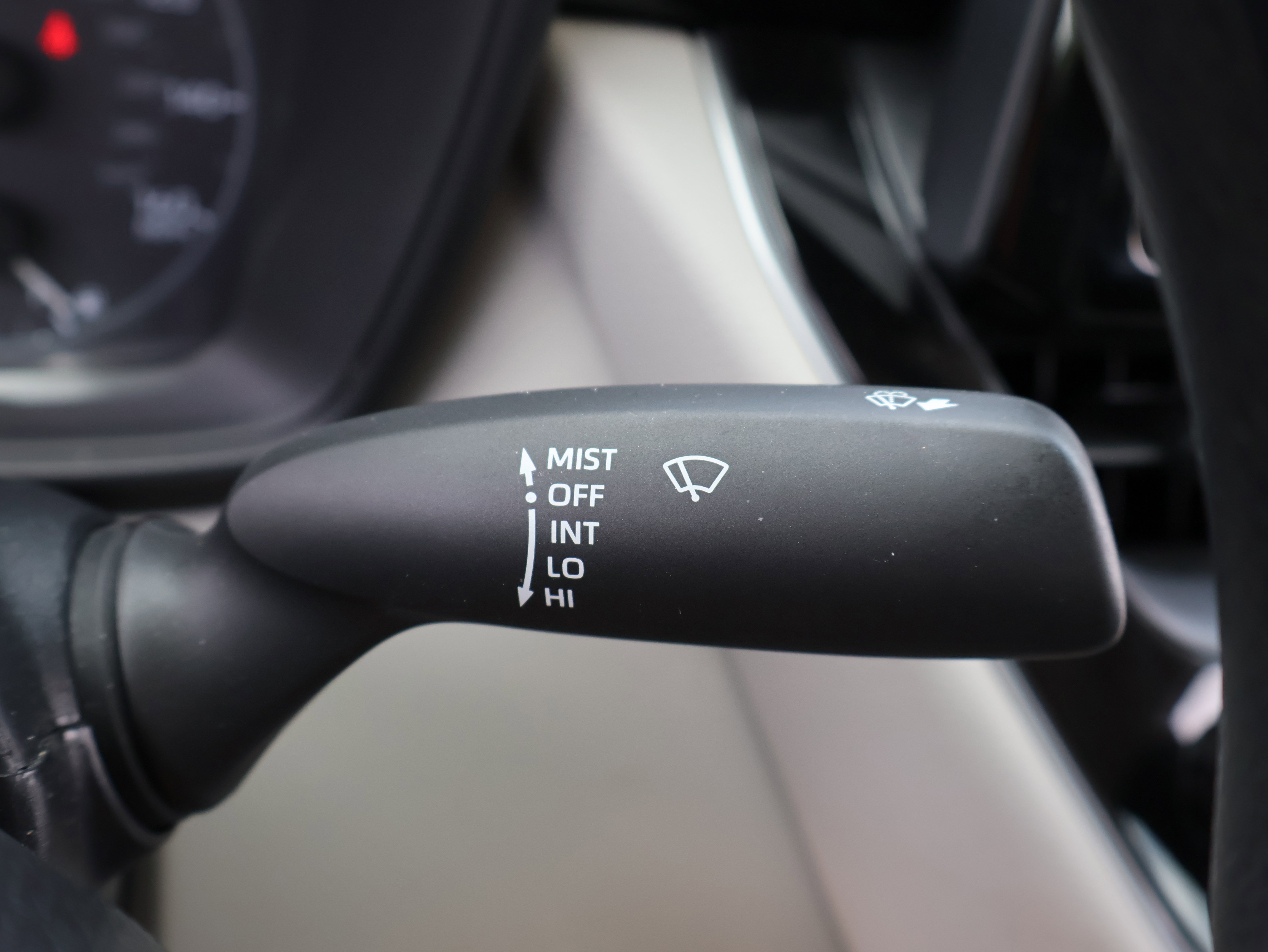 Used 2024 Toyota Corolla LE FWD image 38