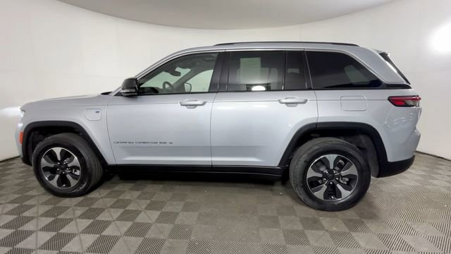 Used 2022 Jeep Grand Cherokee Limited 4xe AWD/4WD image 8