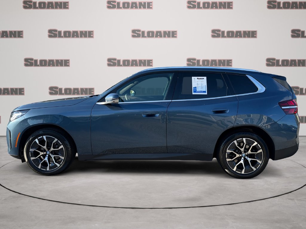 Certified 2025 BMW X3 xDrive30i w/ Premium Package AWD/4WD image 2