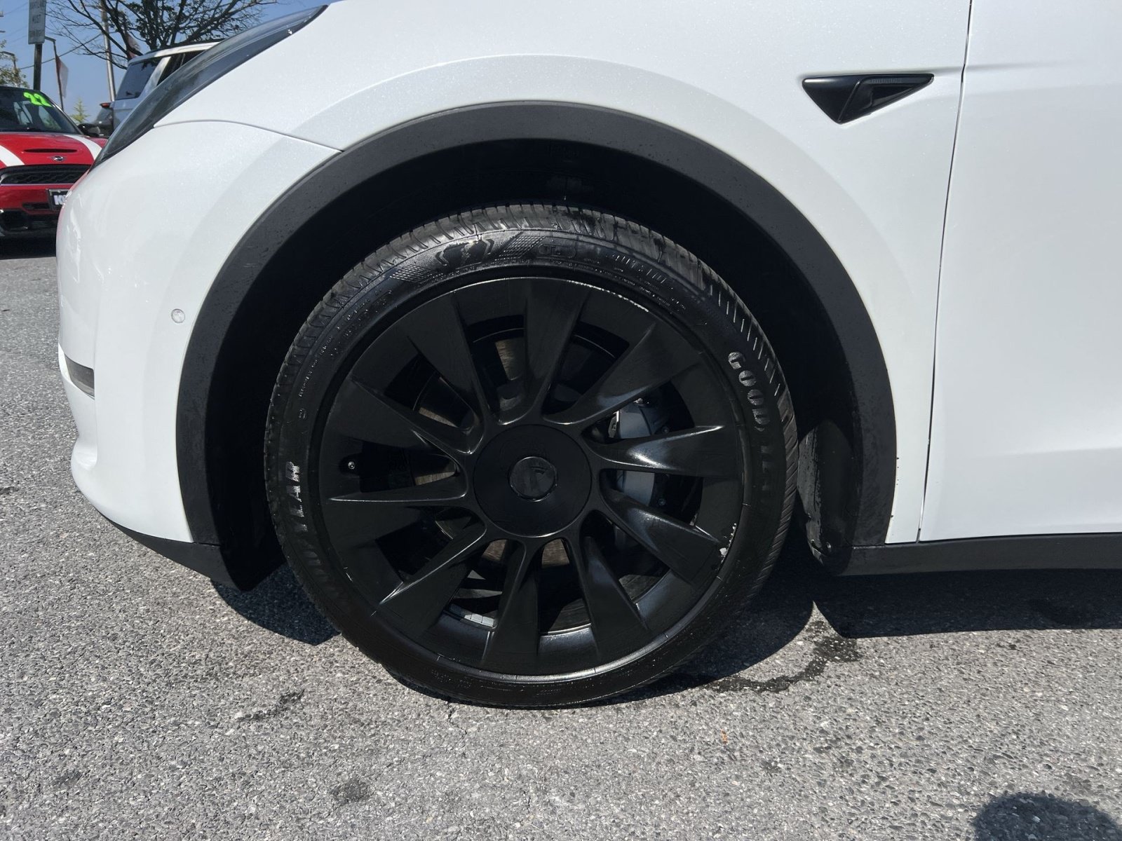 Used 2021 Tesla Model Y Long Range AWD/4WD image 12