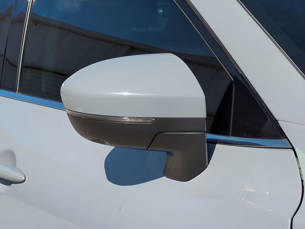 Certified 2022 Nissan Pathfinder Platinum w/ Cargo Package image 12