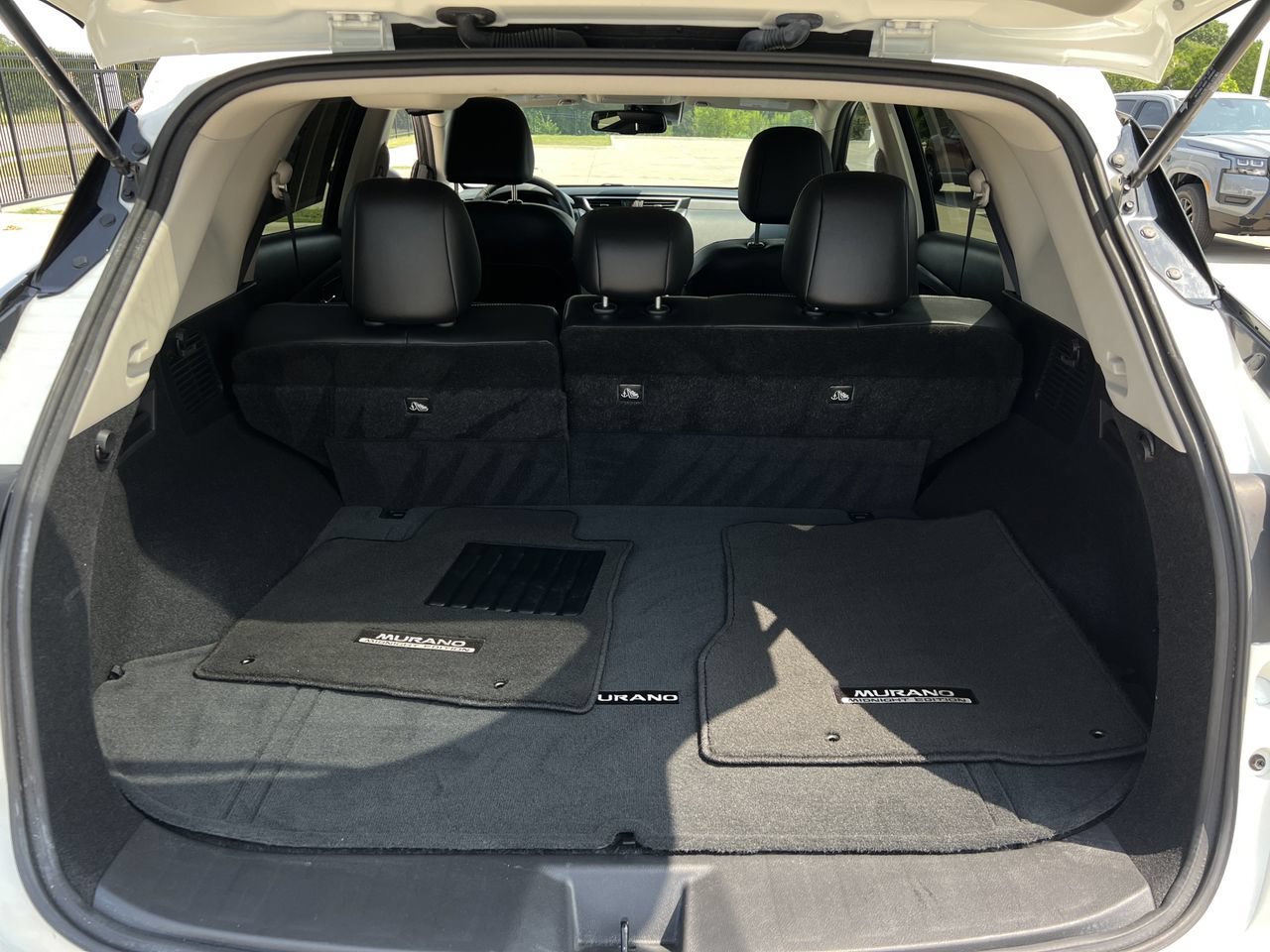 Used 2023 Nissan Murano SV w/ SV Midnight Edition Package FWD image 25