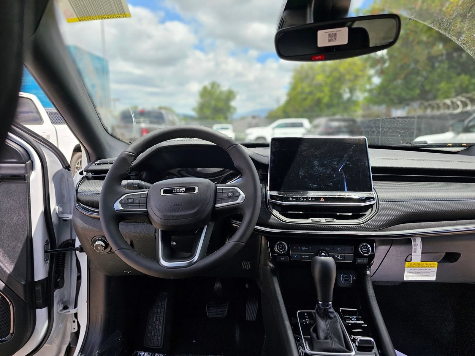 New 2026 Jeep Compass Latitude AWD/4WD image 15