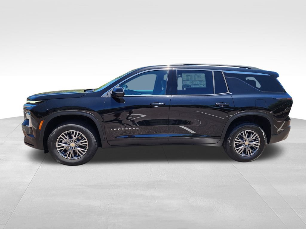 New 2025 Chevrolet Traverse LT FWD image 3
