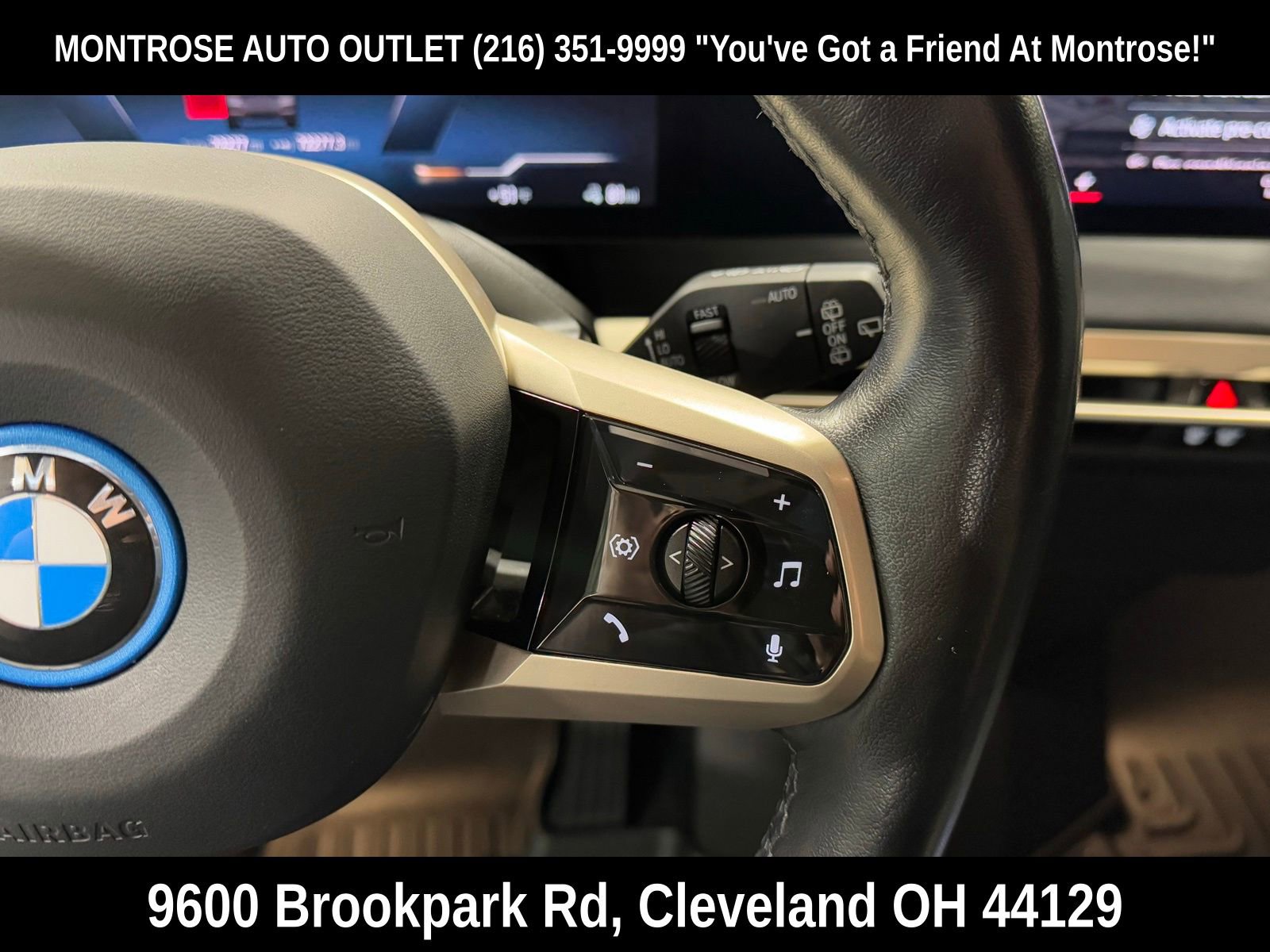 Used 2022 BMW iX xDrive50 w/ Convenience Package image 19
