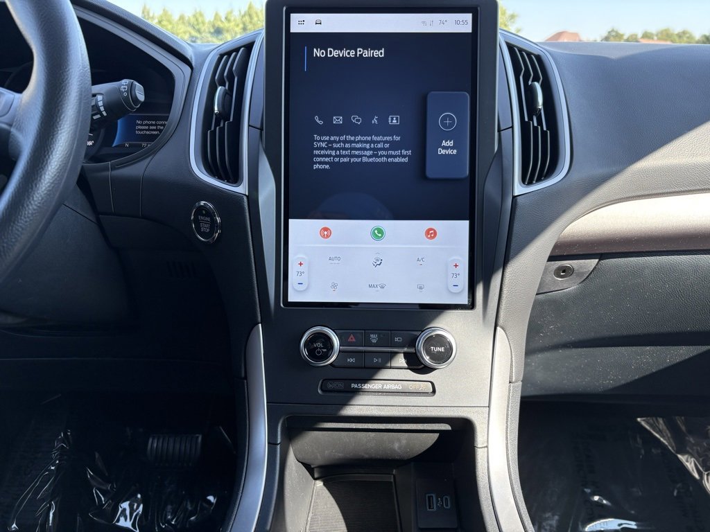 Used 2024 Ford Edge SE w/ Black Appearance Package image 9