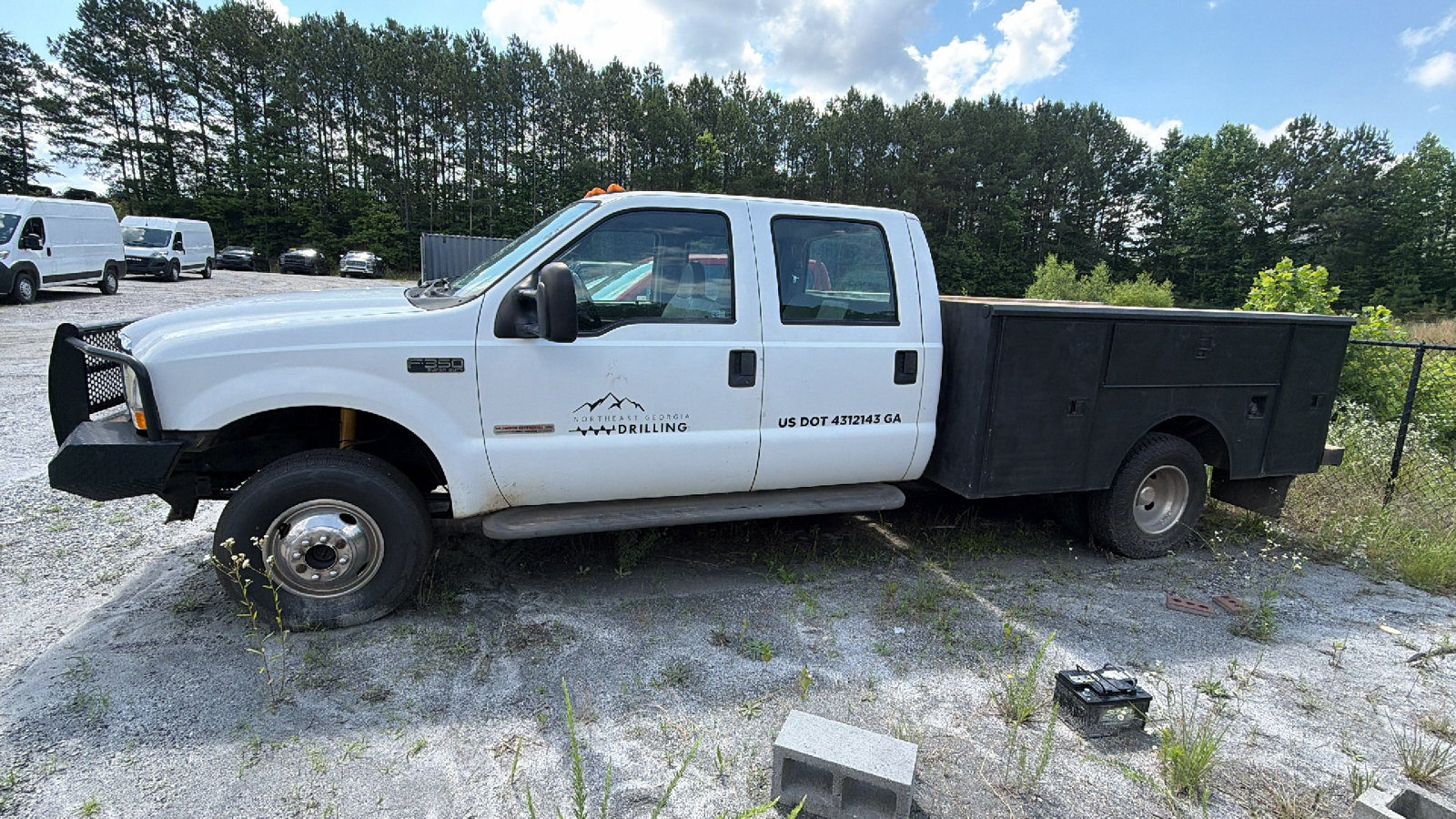 Used 2004 Ford F350 4x4 Crew Cab DRW Super Duty image 5