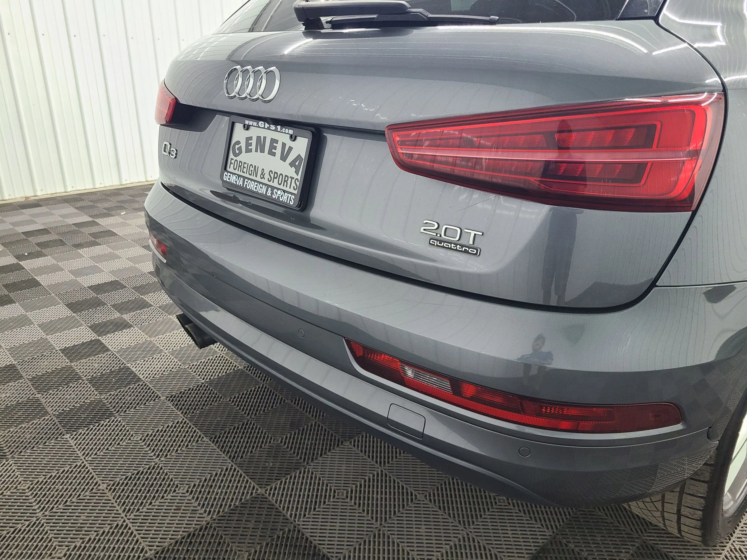 Used 2017 Audi Q3 2.0T Premium image 19