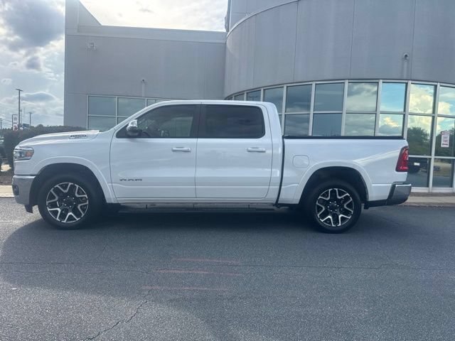Used 2025 RAM 1500 Laramie AWD/4WD image 11