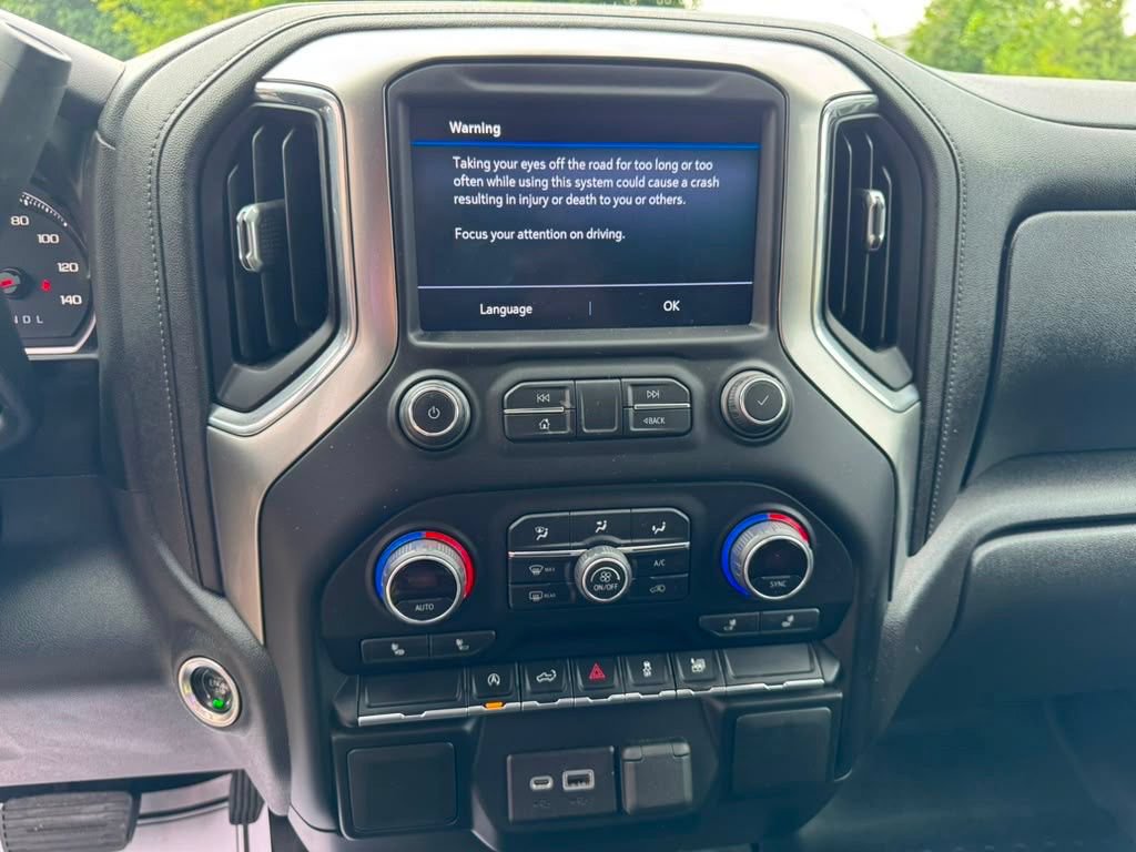 Used 2021 Chevrolet Silverado 1500 LT AWD/4WD image 28