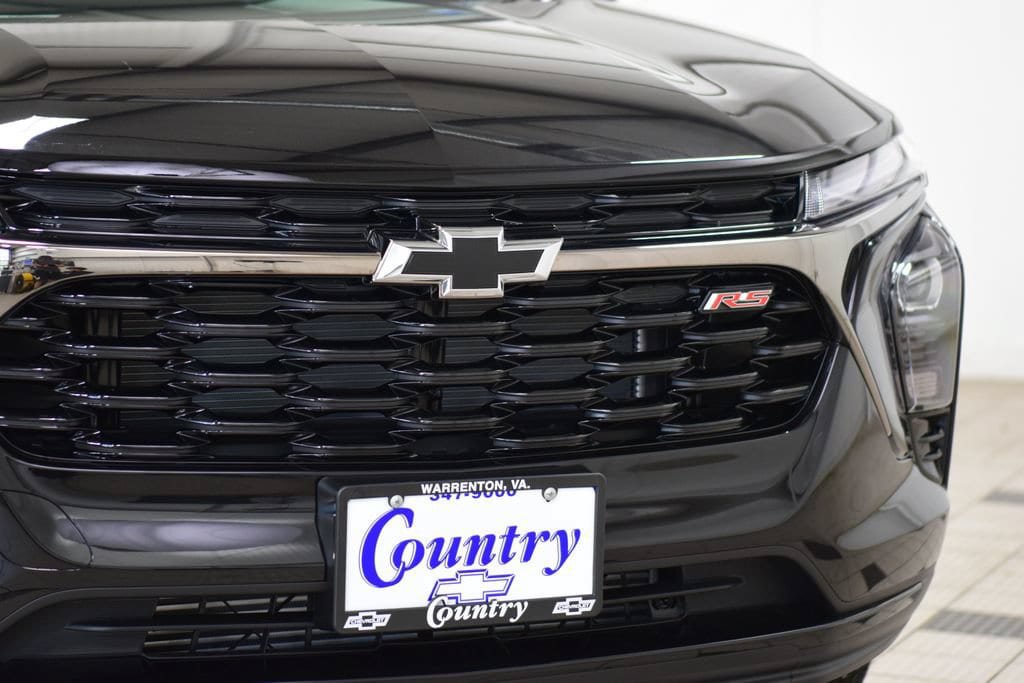 New 2026 Chevrolet Trax RS w/ Driver Confidence Package FWD image 11