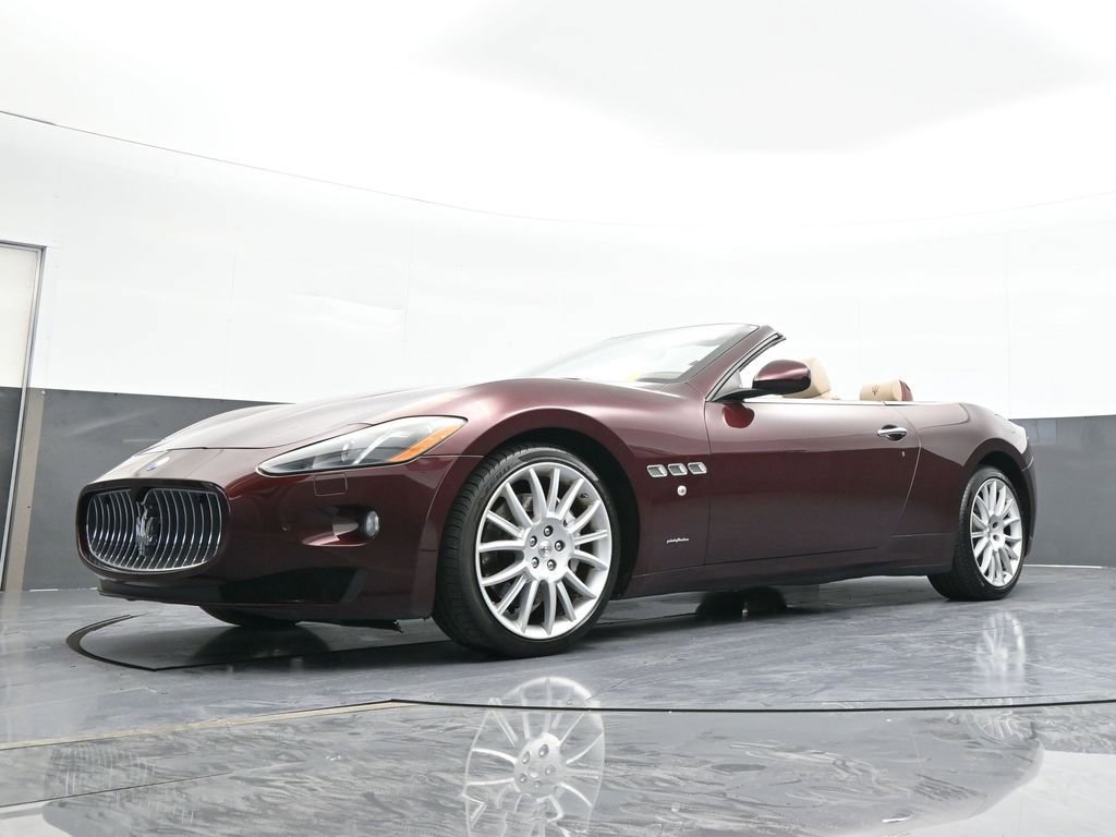 Used 2015 Maserati GranTurismo Convertible image 47