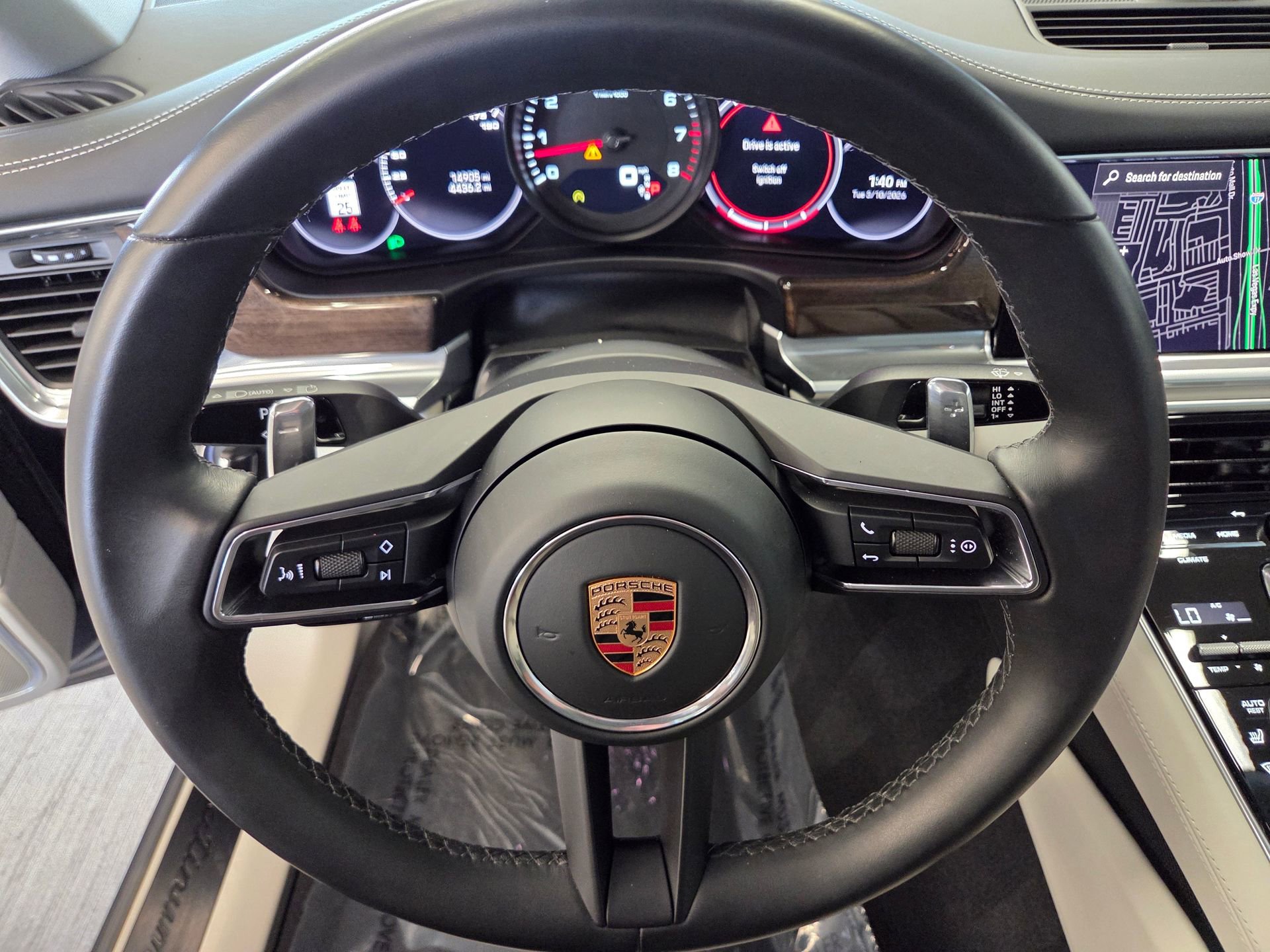 Certified 2023 Porsche Panamera 4 Platinum Edition image 18