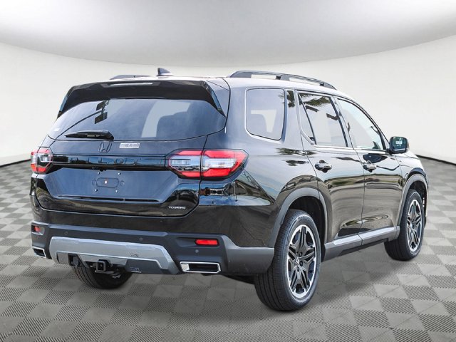New 2026 Honda Pilot Touring image 5