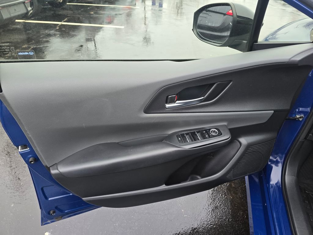 Used 2023 Toyota Prius XLE AWD/4WD image 16